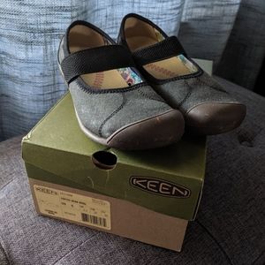 KEEN Sienna Mary Jane Wool - Size 5